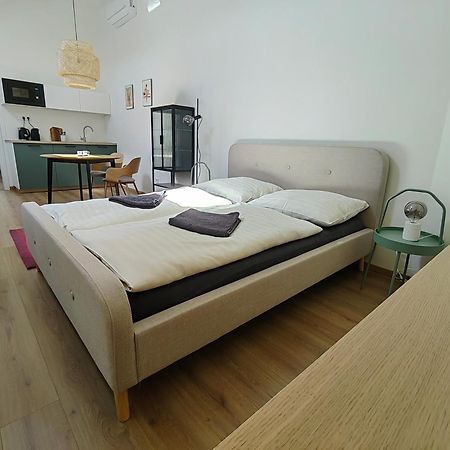 Atlas Apartment No2 With Free Parking And Ac Kösice Dış mekan fotoğraf