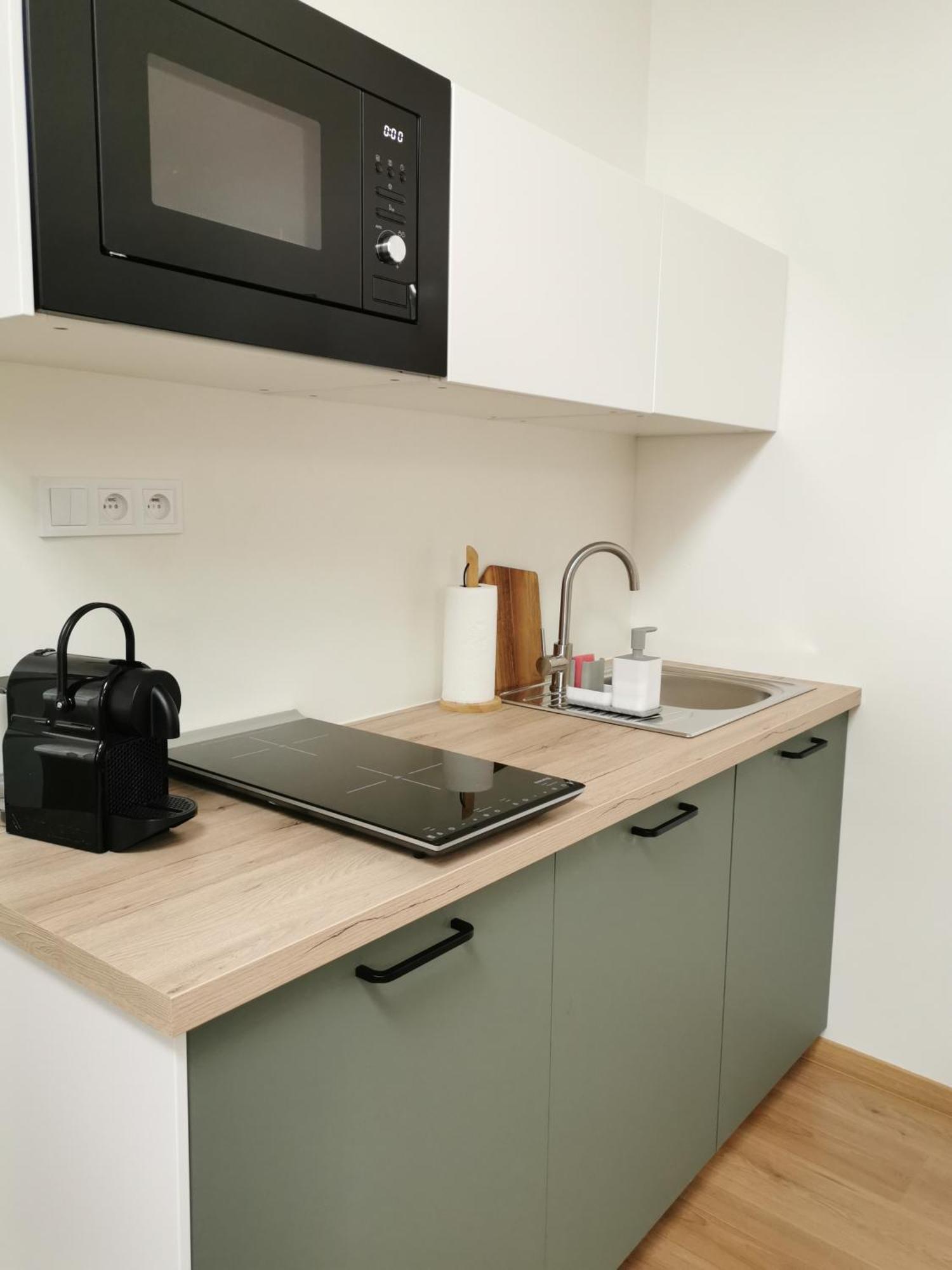 Atlas Apartment No2 With Free Parking And Ac Kösice Oda fotoğraf